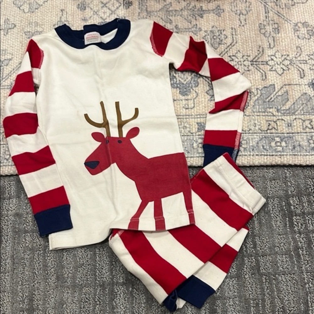 Hanna Andersson Red and White Reindeer Pajama Set